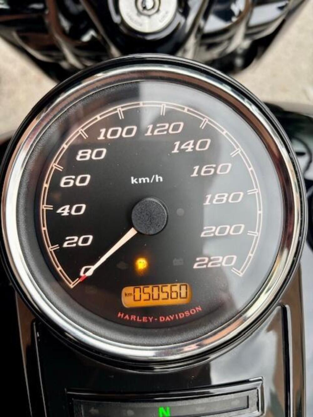 Harley-Davidson 107 Road King Special (2017 - 18) - FLHRXS (4)