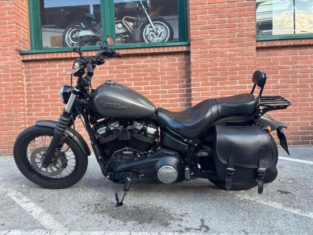 Harley-Davidson 107 Street Bob (2018 - 20) - FXBB (2)