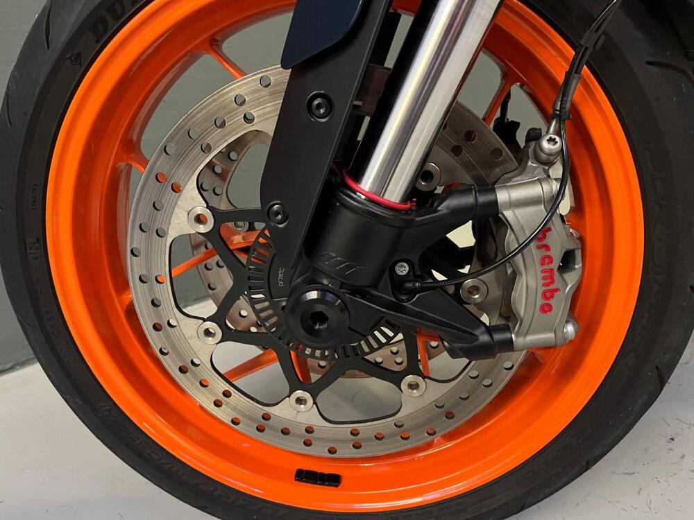 KTM 890 Duke R (2022 - 23) (7)
