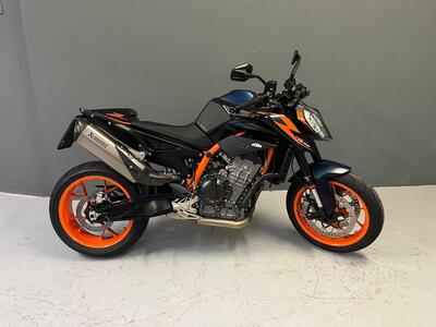 KTM 890 Duke R (2022 - 23) usata