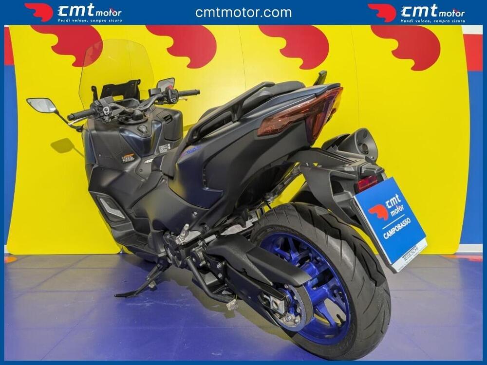Yamaha T-Max 560 (2022 - 24) (6)