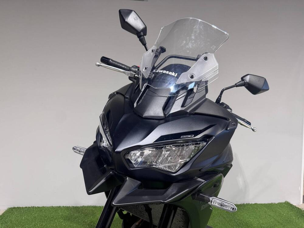 Kawasaki Versys 650 (2021 - 24) (2)