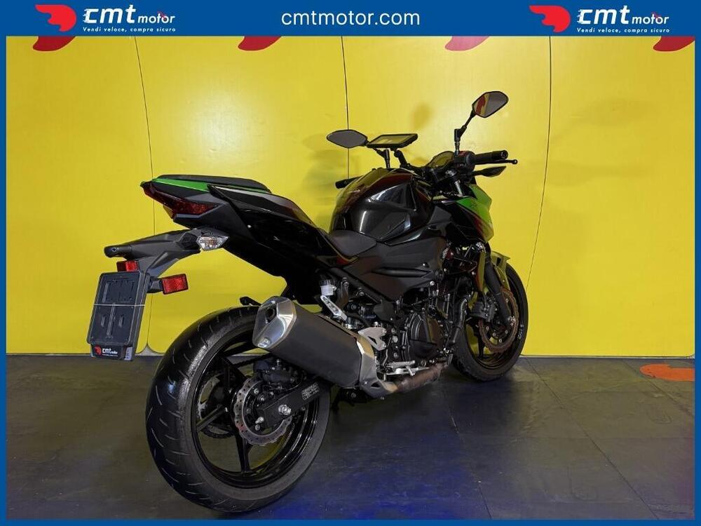 Kawasaki Z 400 Performance (2023) (4)