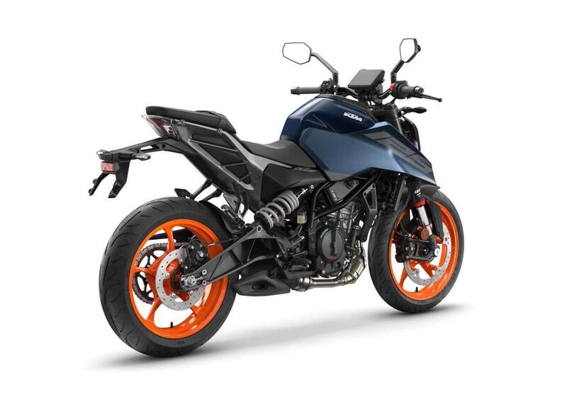 KTM 125 Duke 125 Duke (2026) (3)