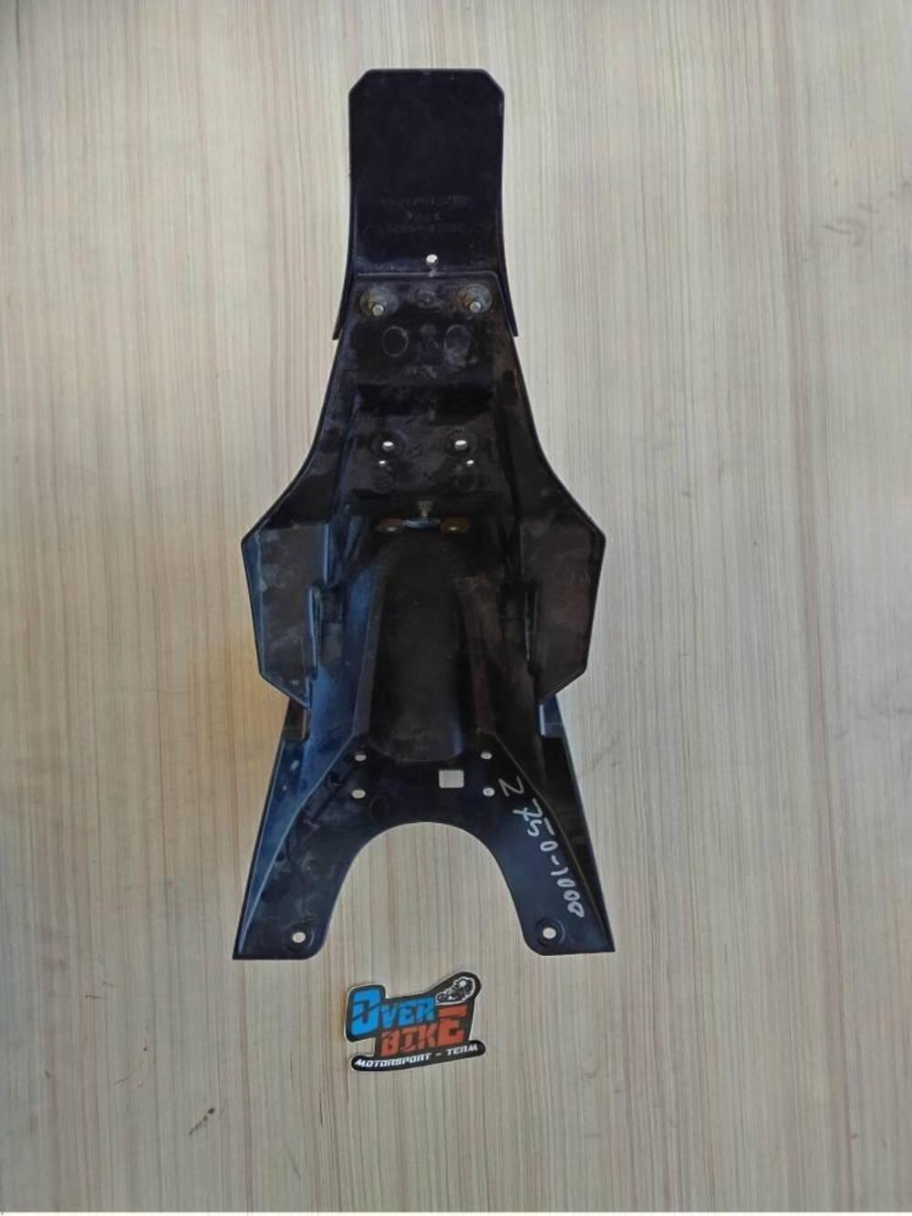 PORTATARGA Z 1000 Kawasaki (3)