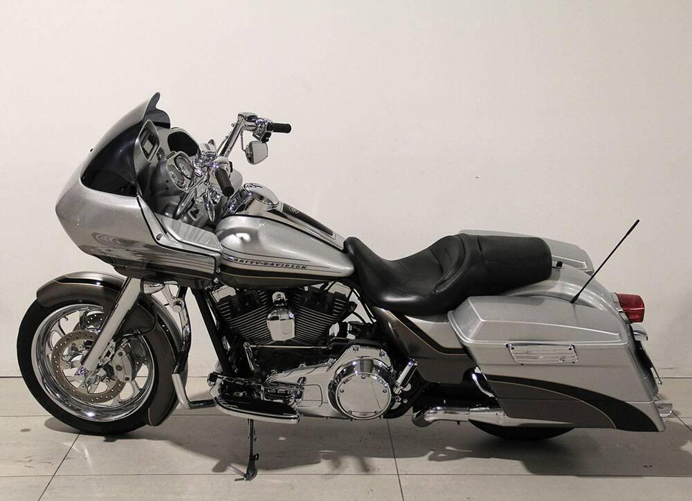 Harley-Davidson 1800 Road Glide (2008 - 12) - FLTRSE (10)