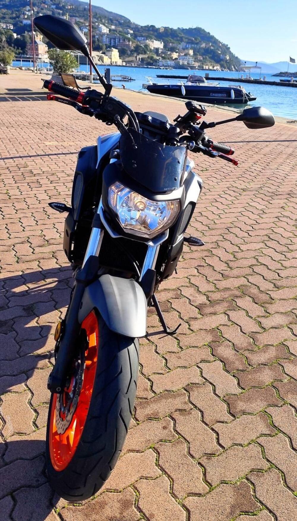 Yamaha MT-07 (2018 - 20) (3)