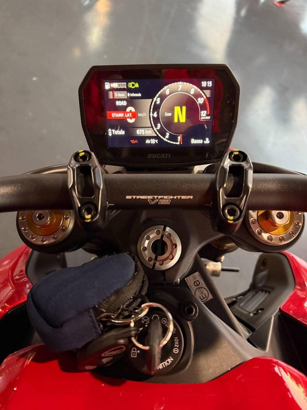 Ducati Streetfighter V2 S (2025 - 26) (4)