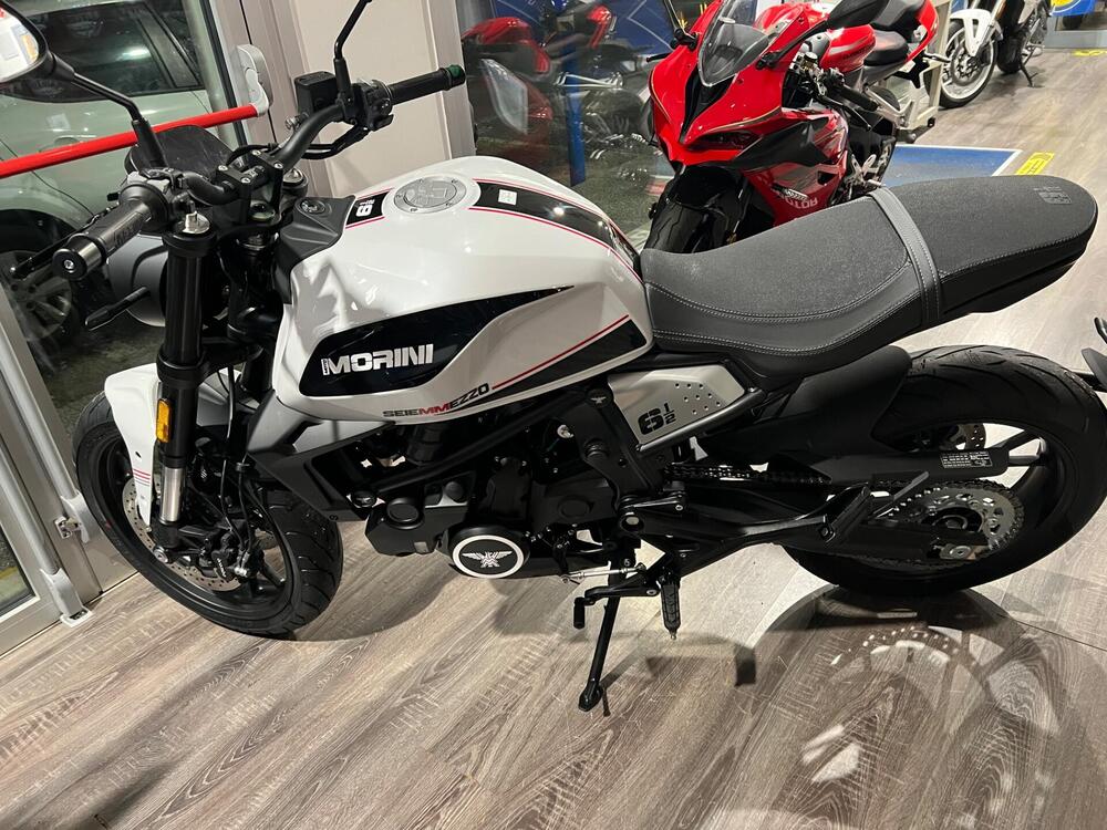 Moto Morini SEIEMMEZZO STR (2022 - 26) (2)