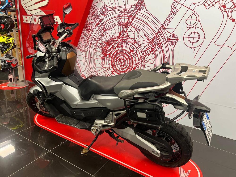 Honda X-ADV 750 (2017) (7)