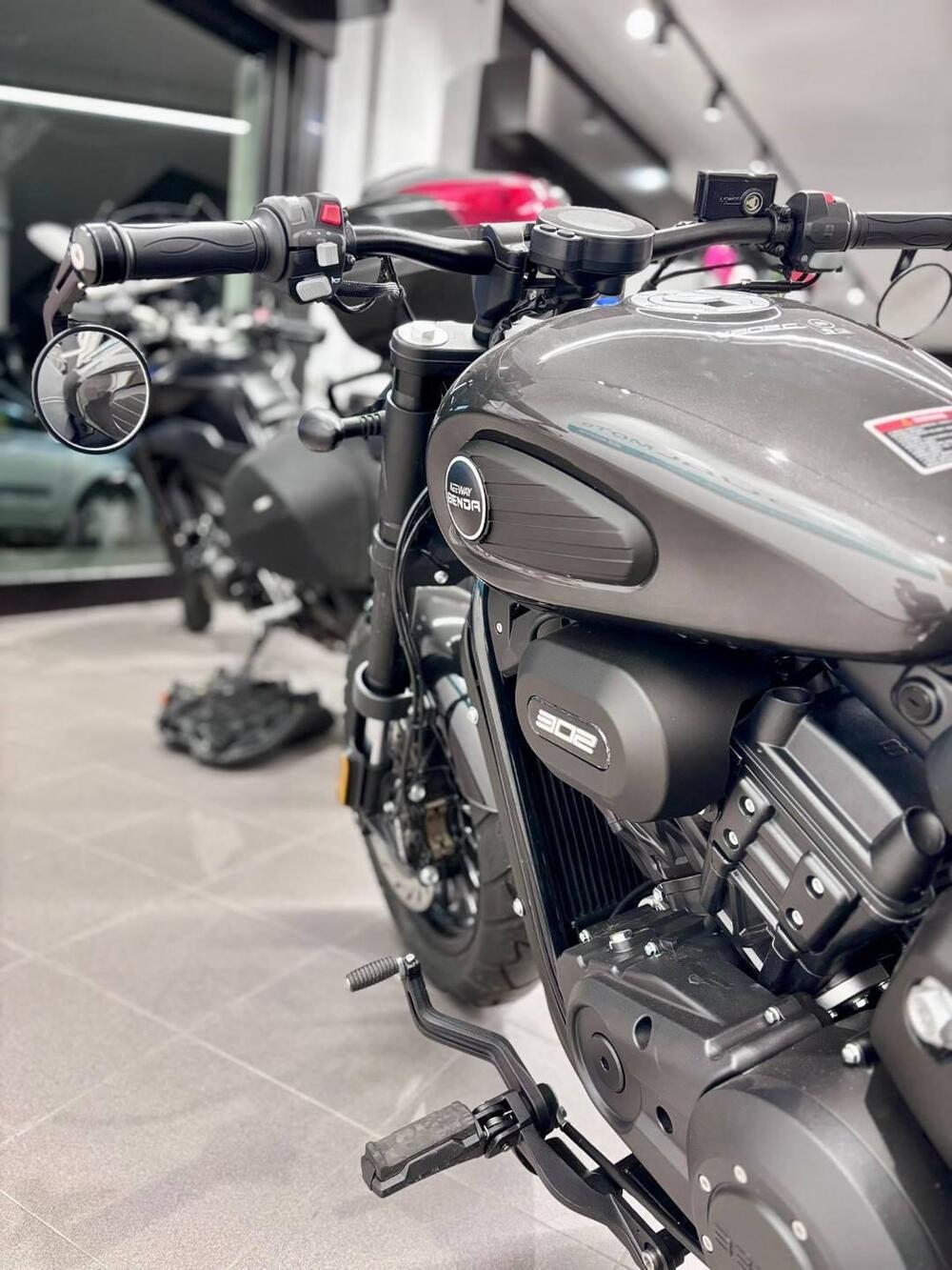 Keeway Motor V302 C (2022 - 26) (6)