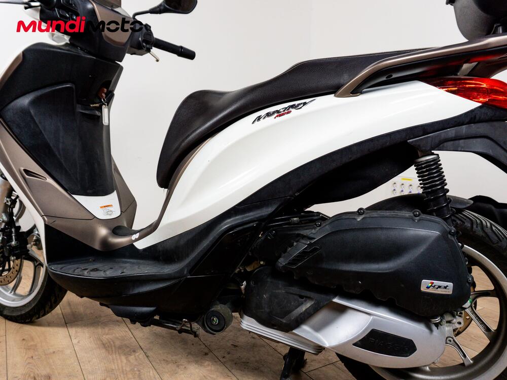 Piaggio Liberty 125 S i-get ABS (2016) (10)