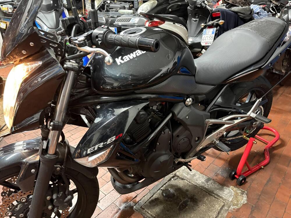 Kawasaki ER-6N (2009 - 11) (2)