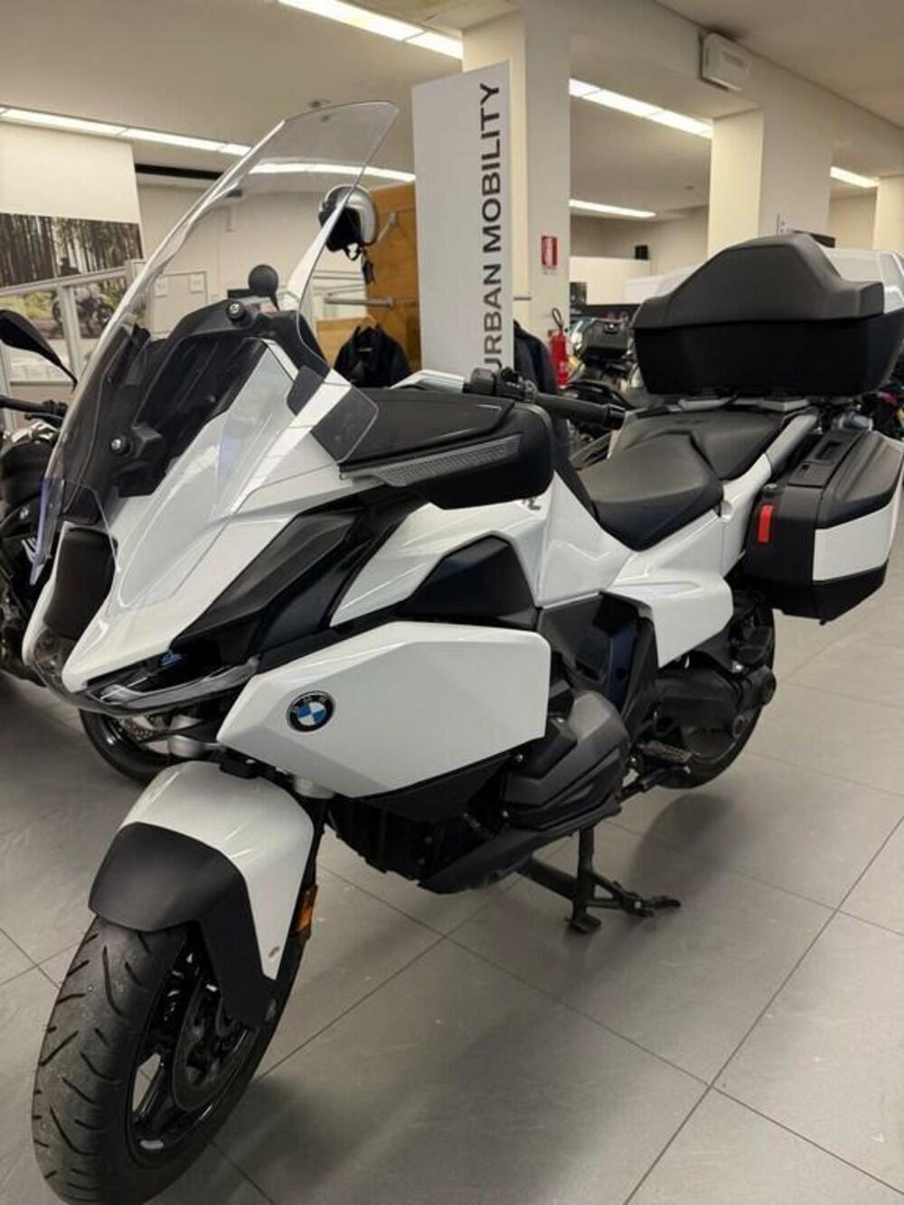 Bmw R 1300 RT (2026) (2)