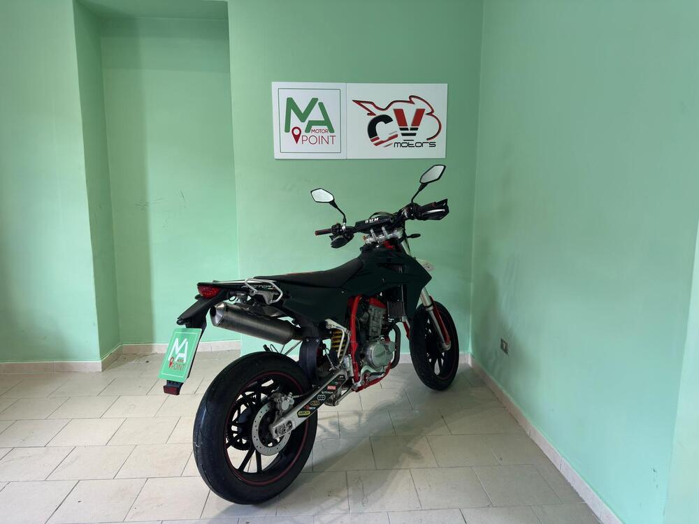 Swm Ace of Spades 125 (2019) (11)