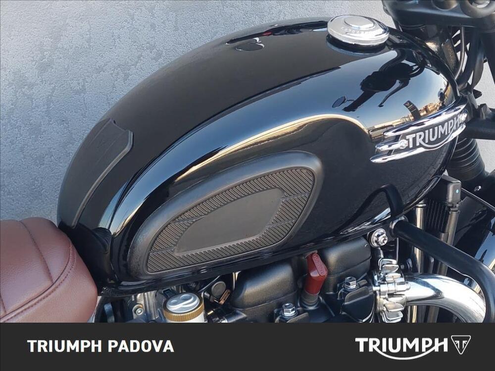 Triumph Bonneville T120 (2021 - 25) (4)