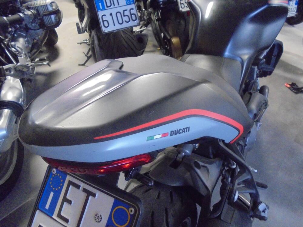 Ducati Monster 821 (2018 - 20) (2)