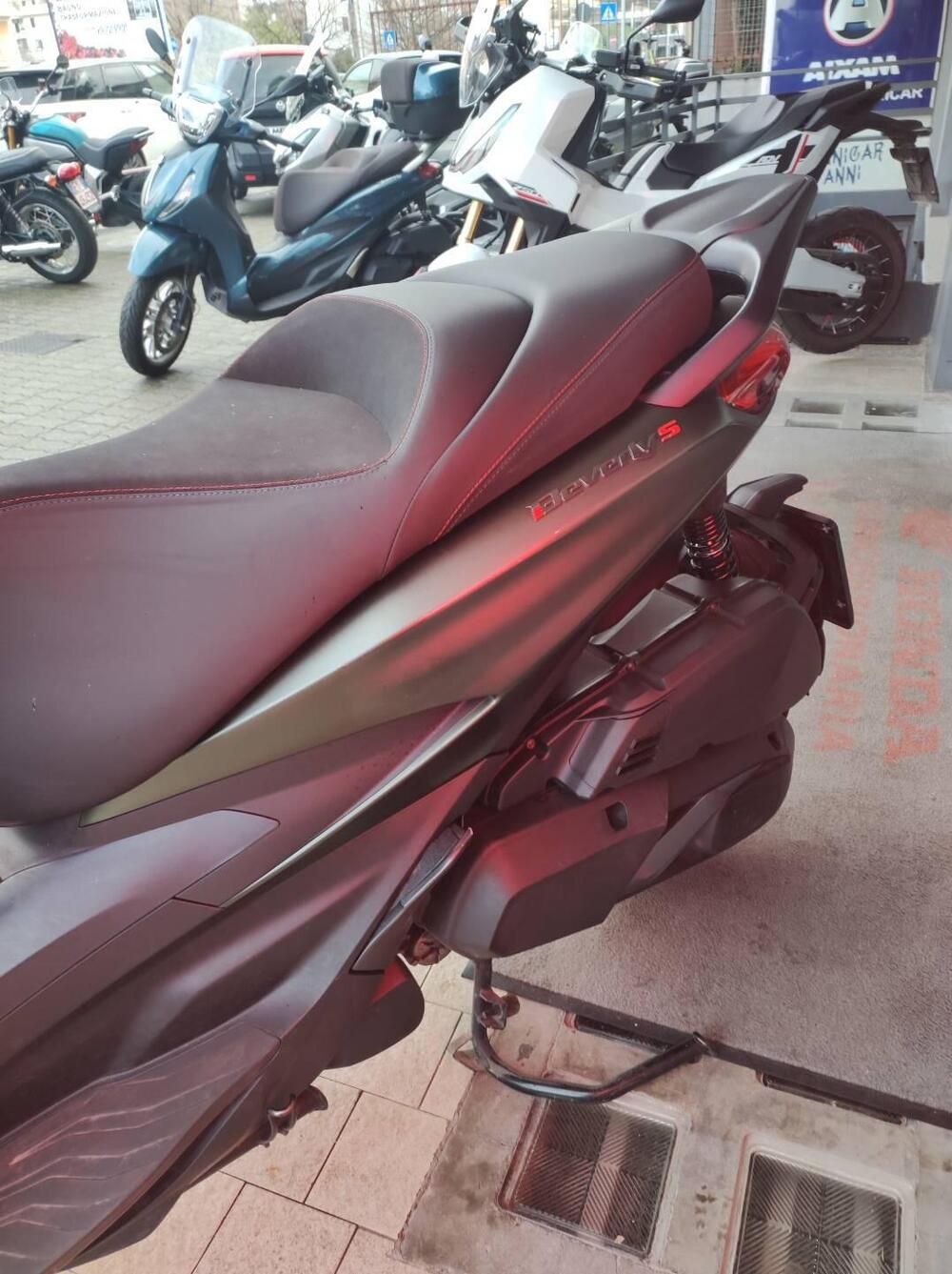 Piaggio Beverly 400 S ABS-ASR (2021 - 24) (5)