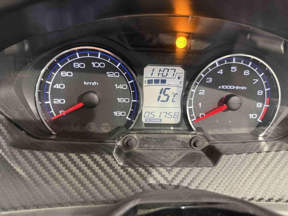 Suzuki Burgman AN 400 (2017 - 20) (7)