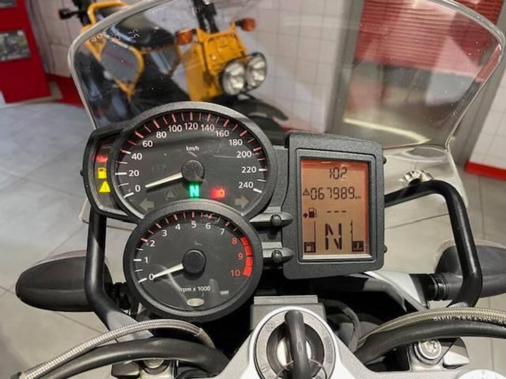 Bmw R 1200 R (2006 - 11) (14)