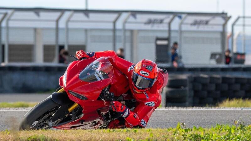 MotoGP 2026. Marc M&aacute;rquez &egrave; tornato in pista con la Panigale V2