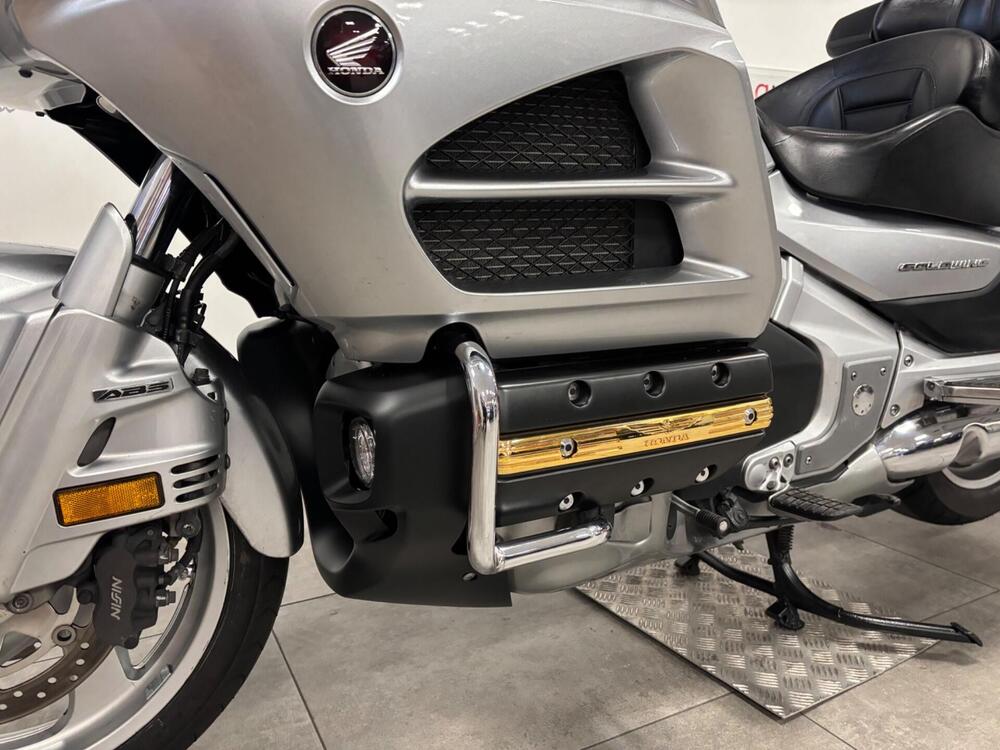 Honda GL 1800 Gold Wing (2012 - 17) (2)