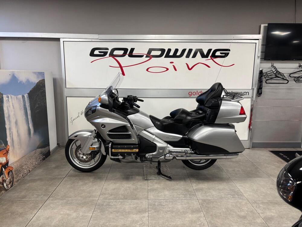 Honda GL 1800 Gold Wing (2012 - 17) (4)