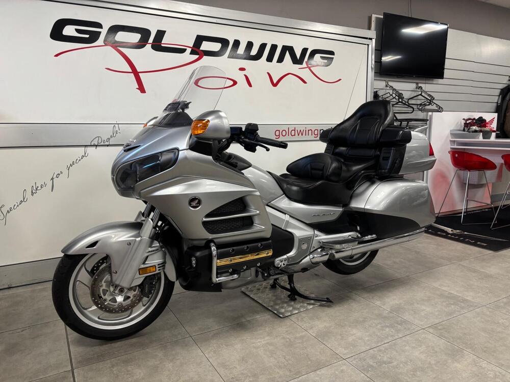 Honda GL 1800 Gold Wing (2012 - 17) (9)