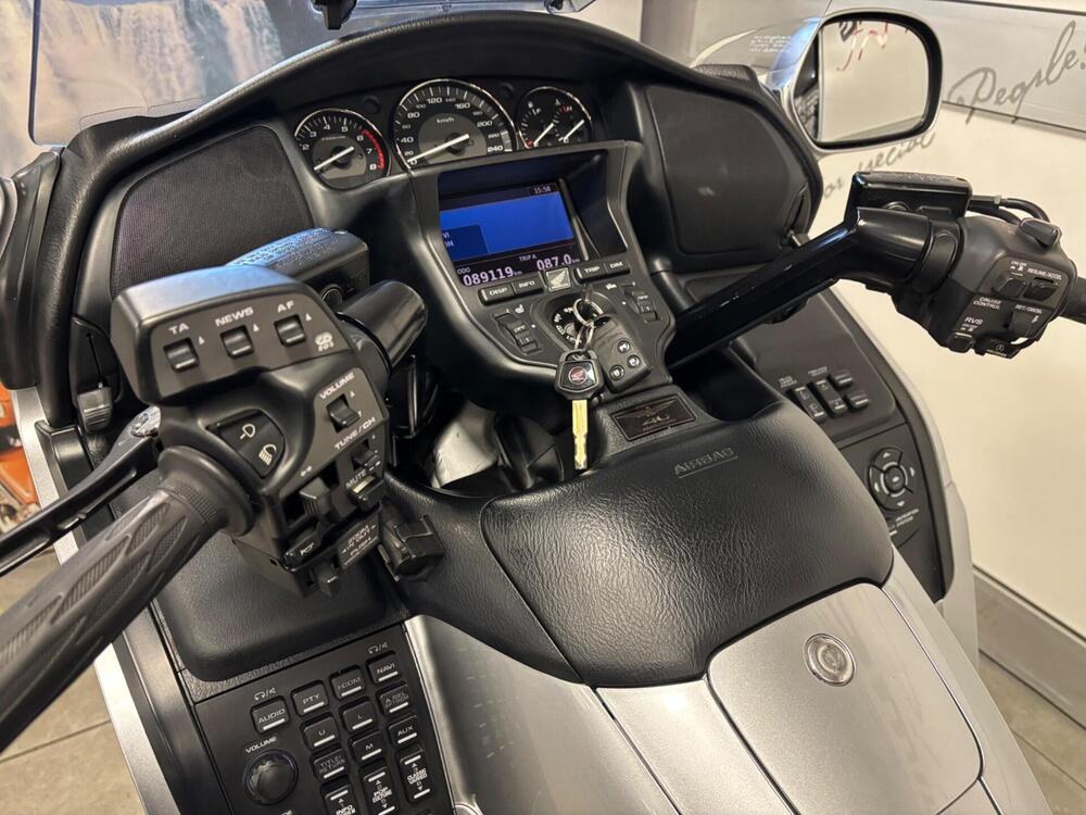 Honda GL 1800 Gold Wing (2012 - 17) (13)