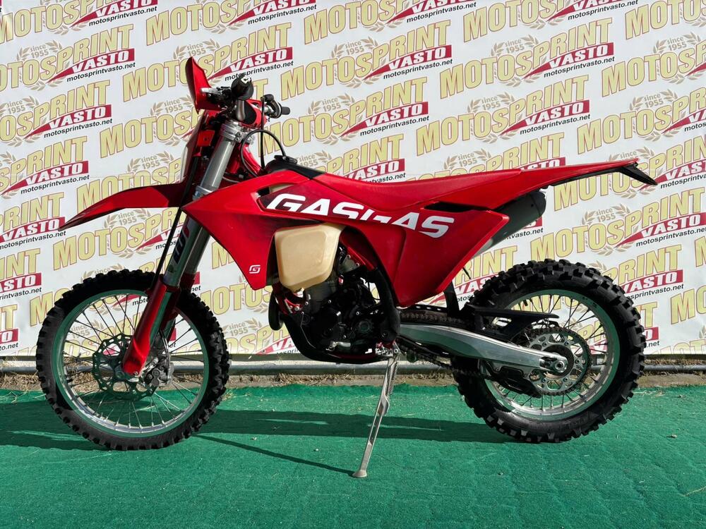 GASGAS EC 350 F (2025) (2)