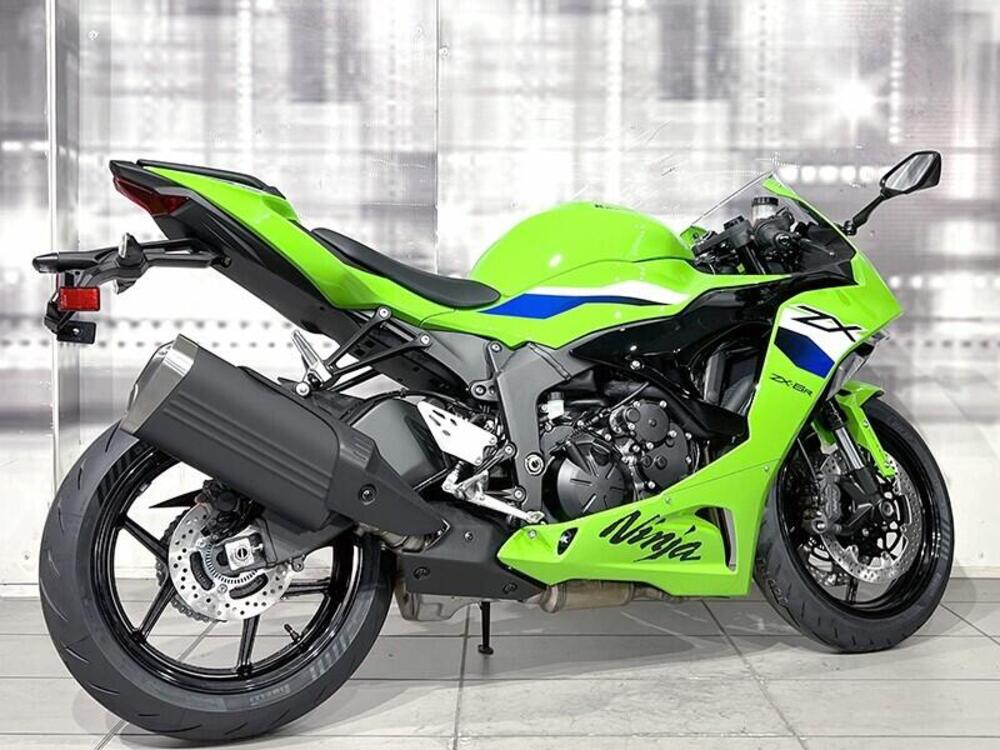 Kawasaki Ninja 125 (2025 - 26) (8)