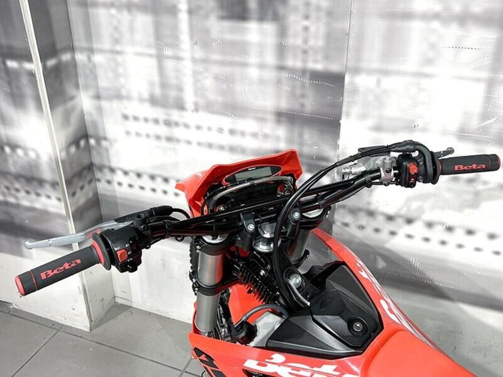 Betamotor RR 125 4T Enduro R (2024 - 26) (6)