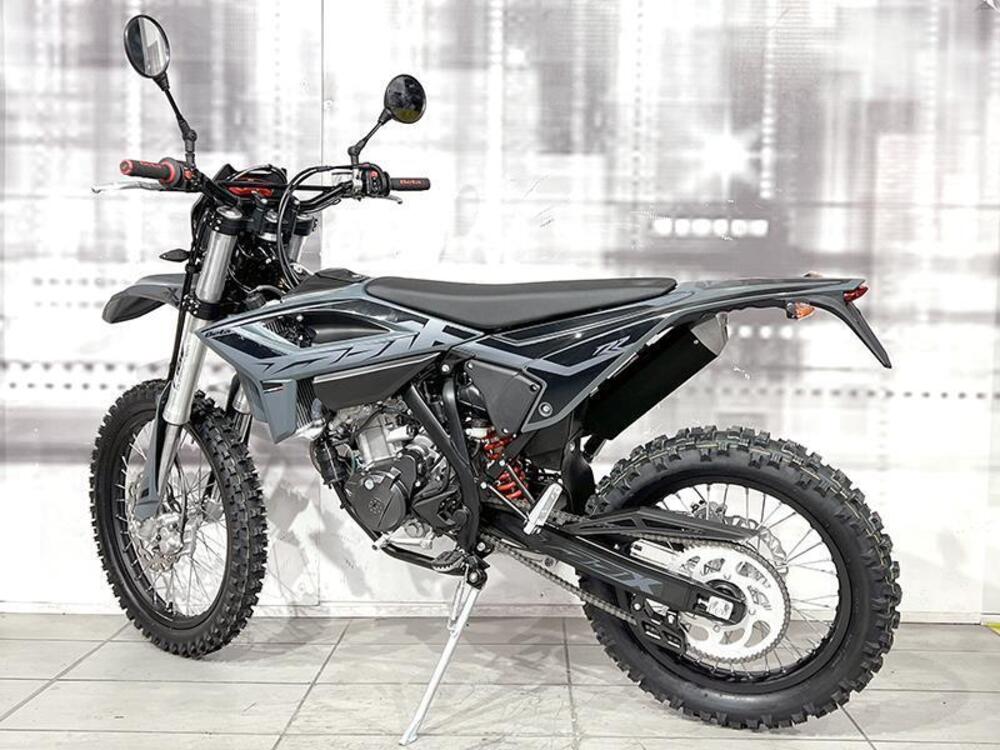 Betamotor RR 125 4T Enduro R (2024 - 26) (2)