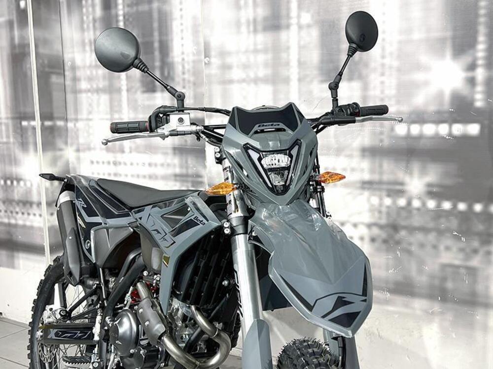 Betamotor RR 125 4T Enduro R (2024 - 26) (9)