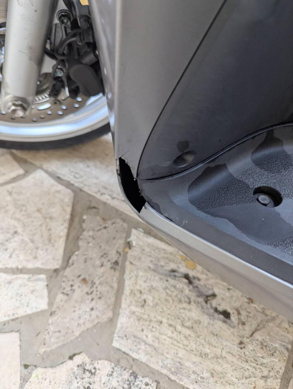 Honda SH 350 (2021 - 24) (7)