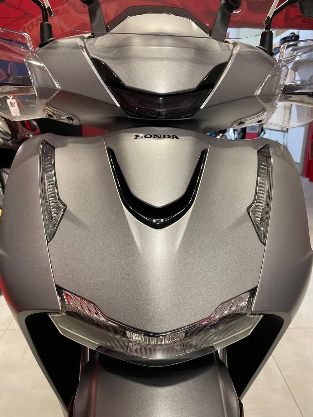 Honda SH 150 (2026) (5)