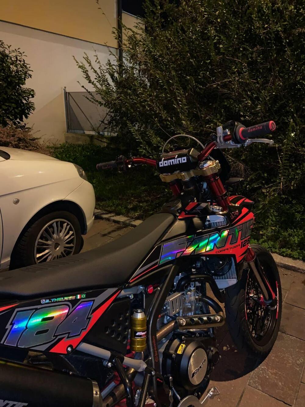 Fantic Motor Motard 125 Competition 4t (2020) (17)