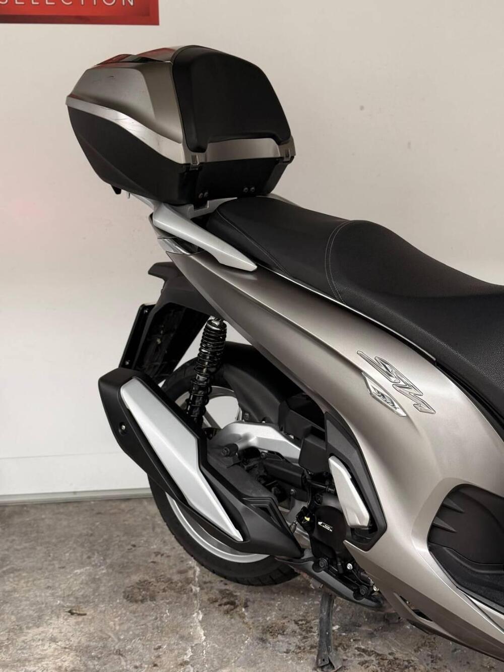 Honda SH 350 (2021 - 24) (3)