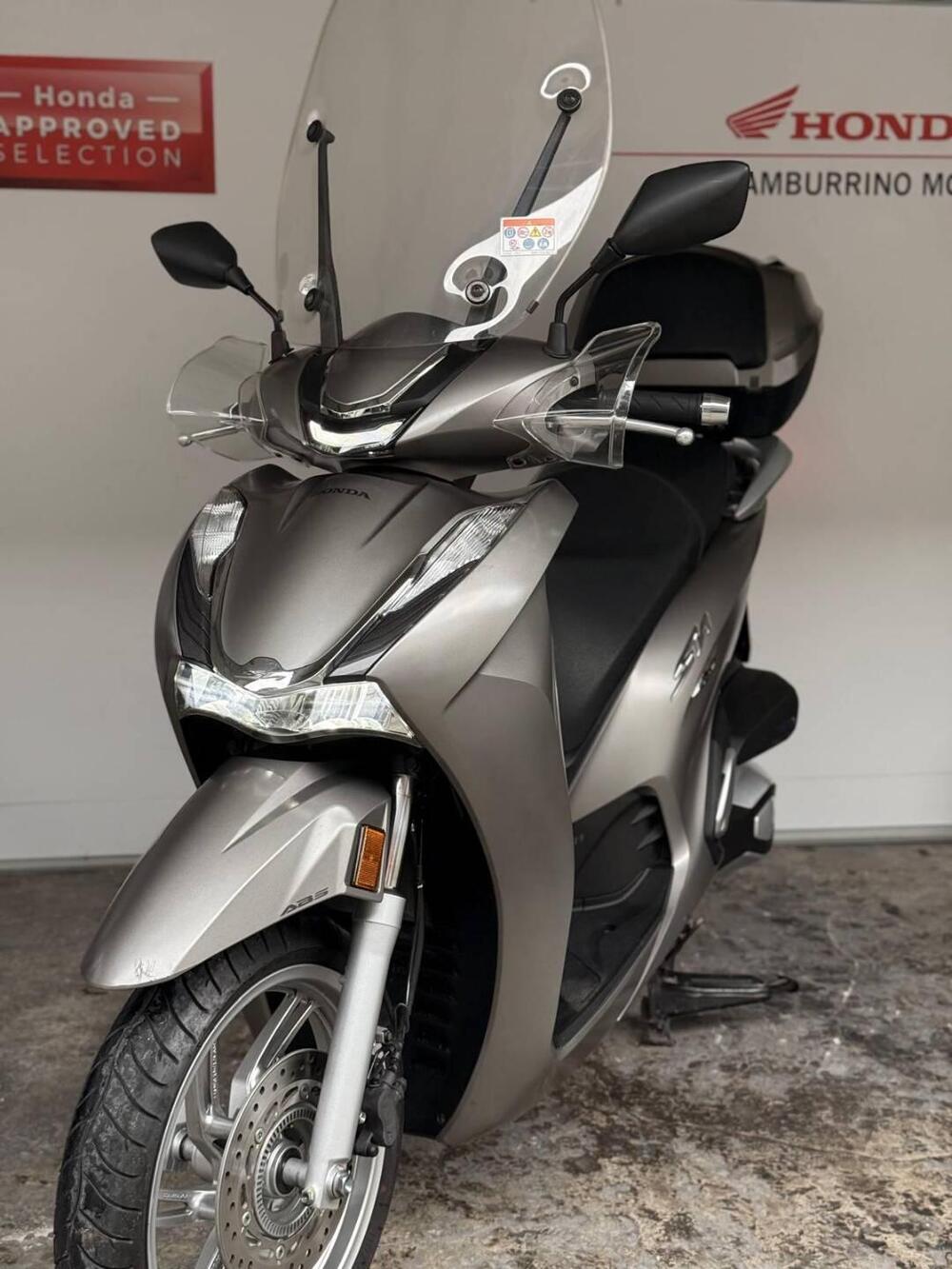 Honda SH 350 (2021 - 24) (4)