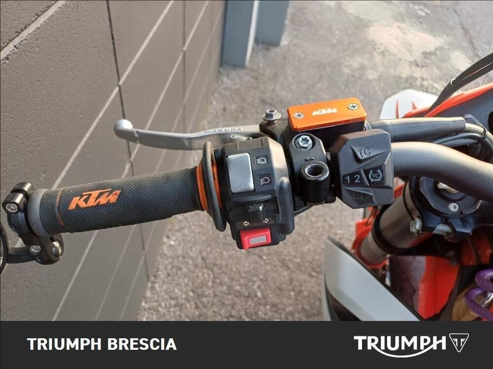 KTM 690 SMC R (2023 - 25) (7)