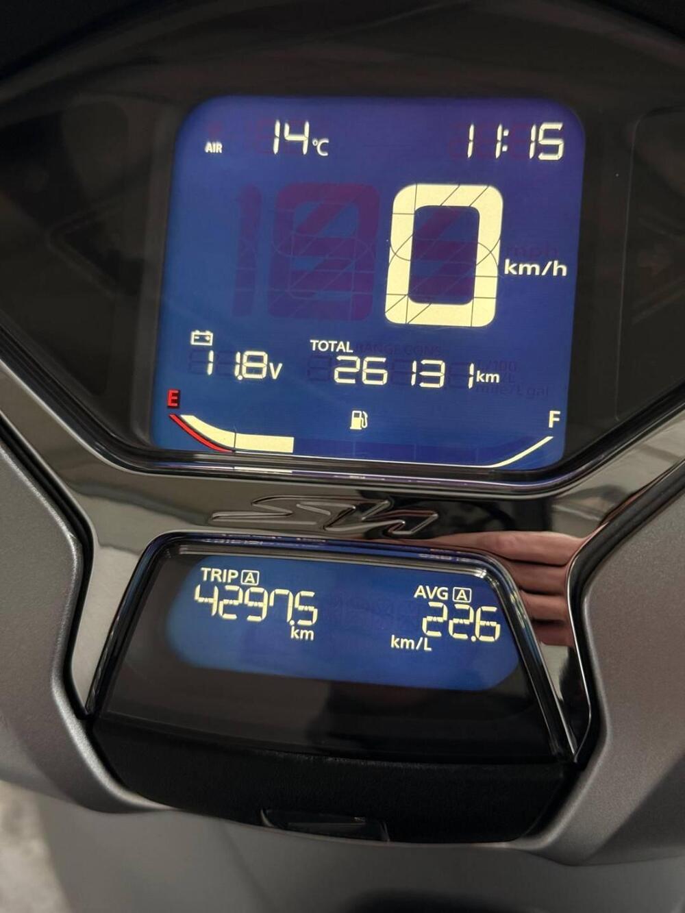 Honda SH 350 Sport (2021 - 24) (4)