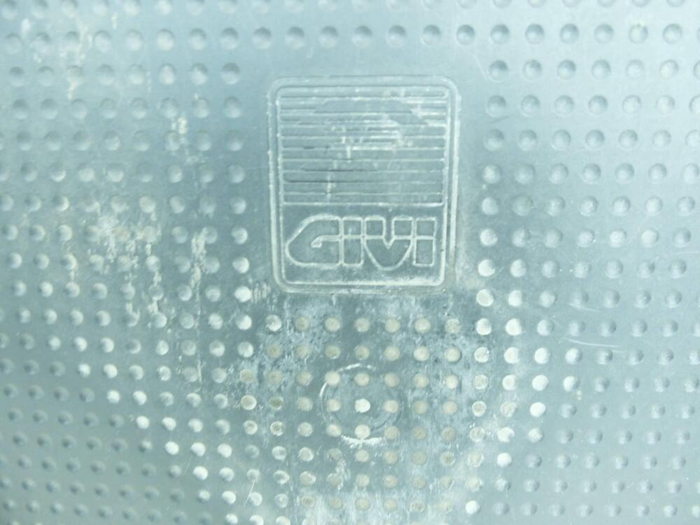 GIVI E251 Monokey Piastra Universale (4)