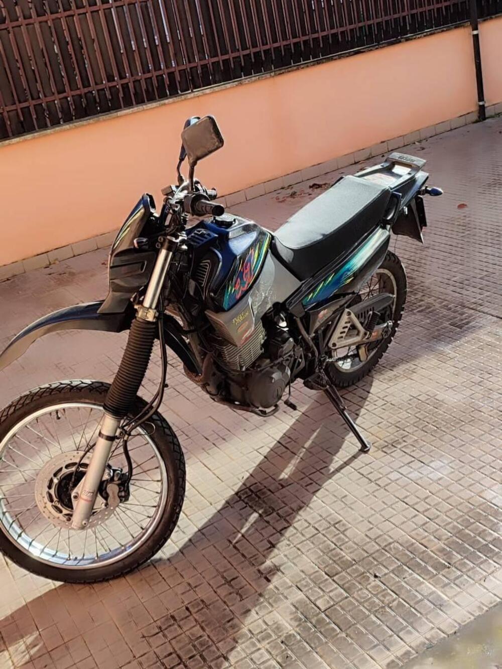 Yamaha XT600 (2)