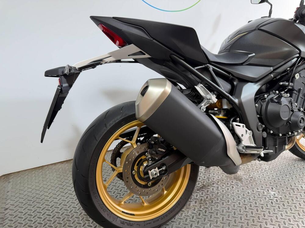 Honda CB 1000 Hornet SP (2025 - 26) (4)