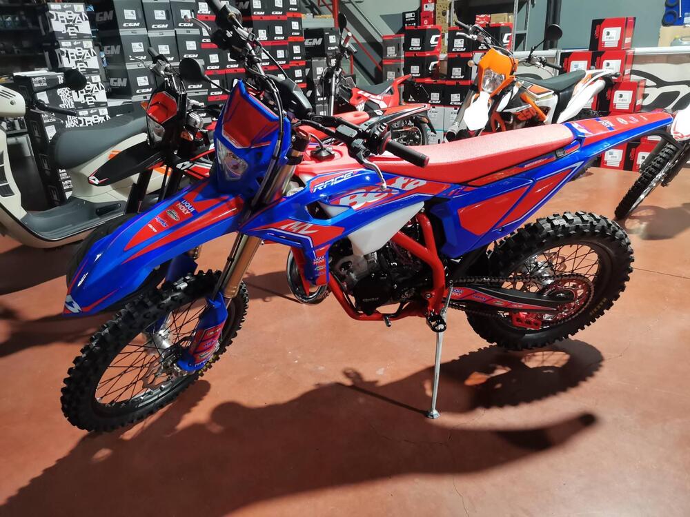 Betamotor RR 125 2T Enduro Race (2026) (2)