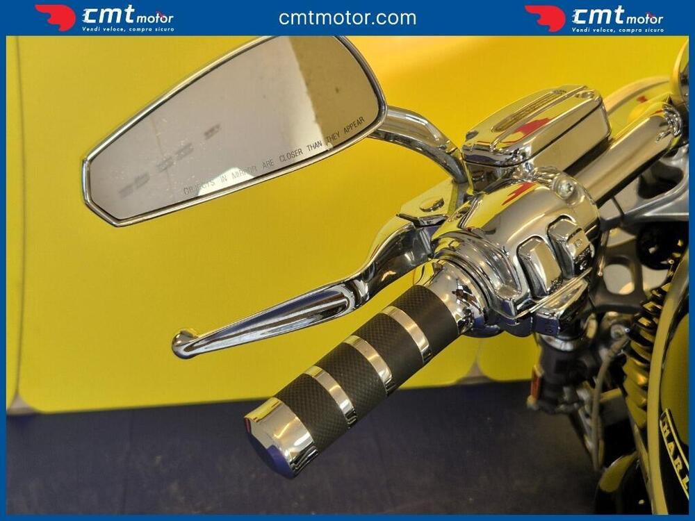 Harley-Davidson 1250 V-Rod (2008 - 12) - VRSCAW (11)