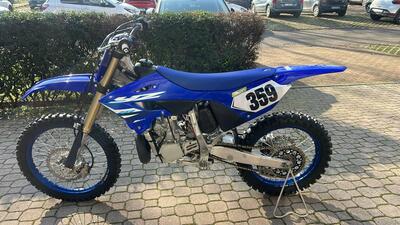 Yamaha YZ 250 (2025) usata