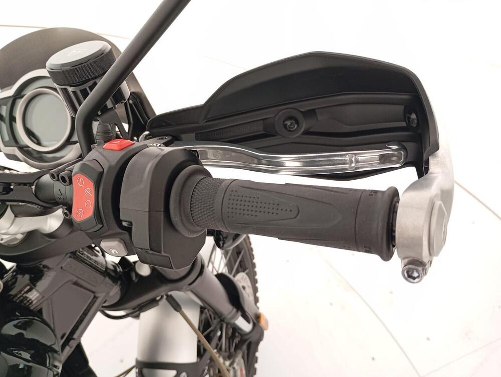 Triumph Scrambler 1200 XC (2021 - 23) (17)