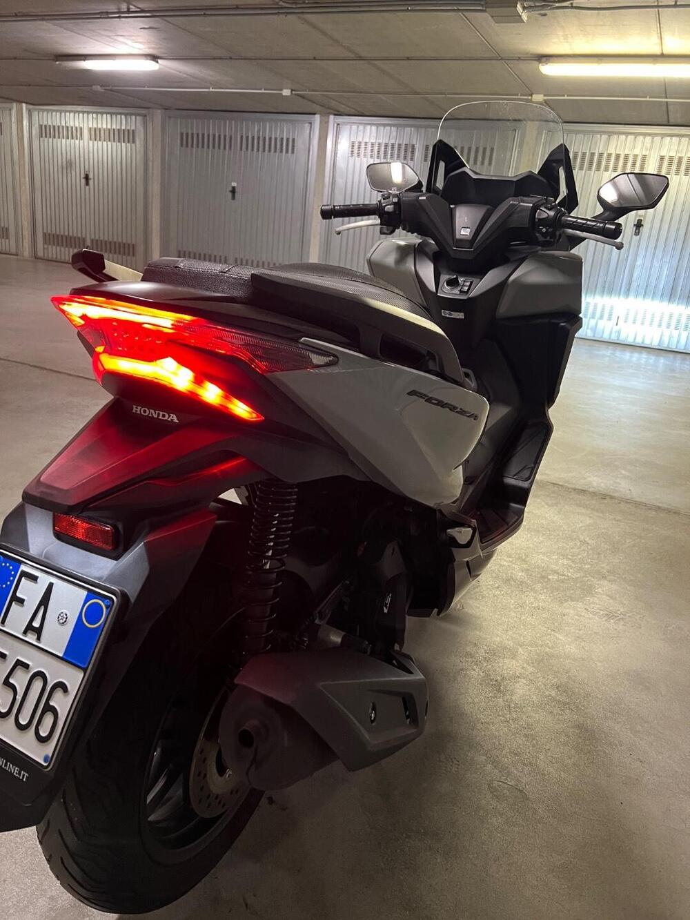 Honda Forza 125 (2022) (10)