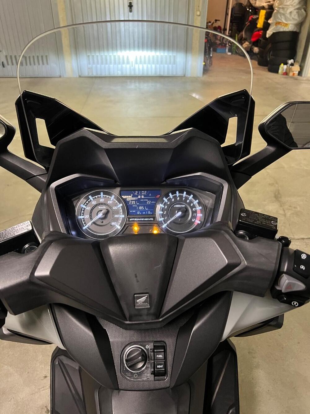 Honda Forza 125 (2022) (18)